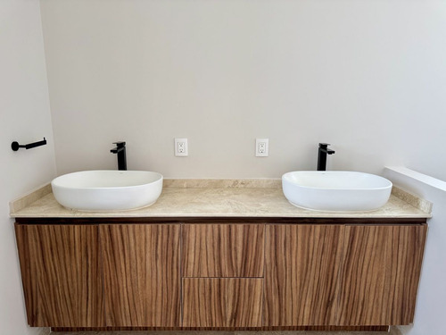 Vive Con Estilo, Cluster Con Alberca- Velasur