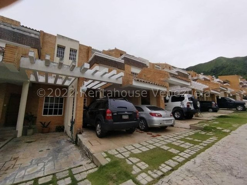 Imagen 3 de 20 de Townhouse En Alquiler Trigal Norte Valencia 23-1800 Rentahouse