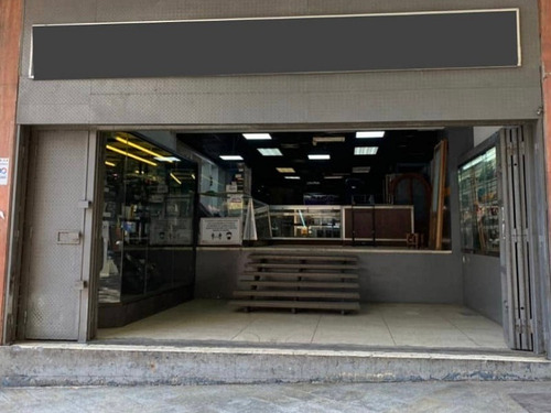 Local Comercial En Venta A Pie De Calle Con Alto Tránsito Av. Lecuna. Sm