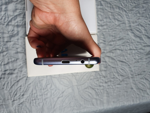 Celular Samsung Galaxy A8 Plus