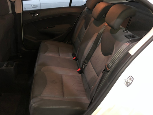 Peugeot 408 1.6 Hdi Allure Nav Full Full 2018 Financiamos