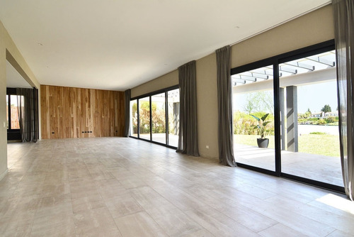 Imagen 29 de 30 de Casa En Venta En Santa Barbara, Tigre, G.b.a. Zona Norte