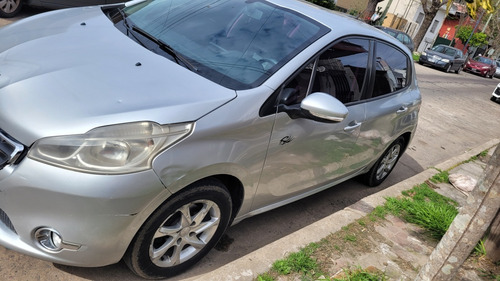 Peugeot 208 1.5 Allure Touchscreen