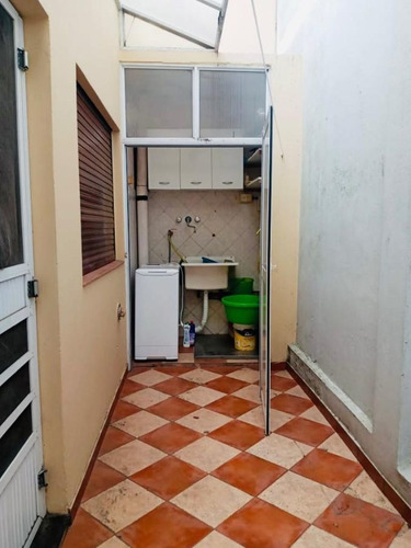 Imagen 18 de 20 de Casa Tipo Ph En Venta De 3 Ambientes Completamente Reciclada En Banfield