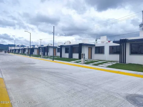Casa En Venta En Fraccionamiento Vientos Del Sur Tolcayuca Gis 25-705