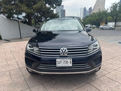 Volkswagen Touareg 3.0 V6 Tdi At