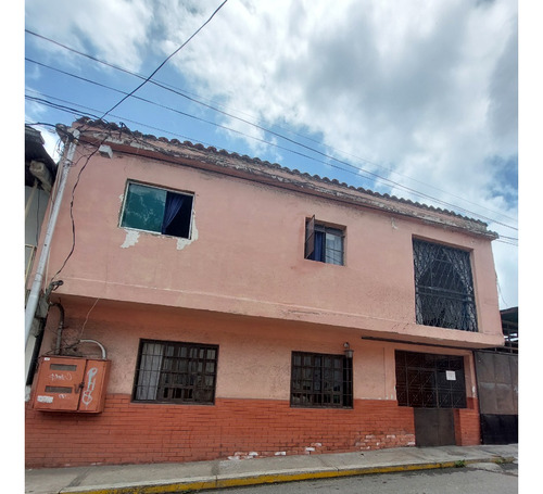 Best House Vende Casa Bifamliar En Jose Manuel Alvarez Carrizal