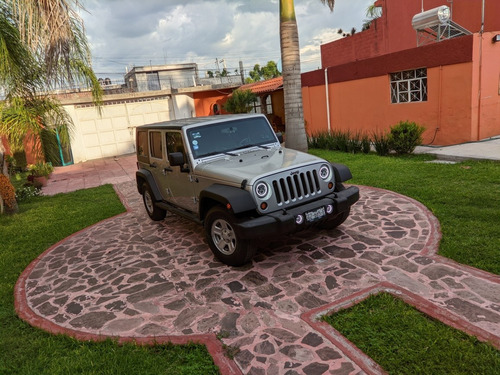 Imagen 13 de 14 de Jeep Wrangler 2010 3.8 Unlimited X 4x2 At