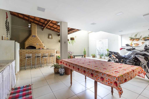 Imagem 9 de 29 de Casa À Venda, 4 Quartos, 1 Suíte, 4 Vagas, Jardim Riacho Das Pedras - Contagem/mg - 25251