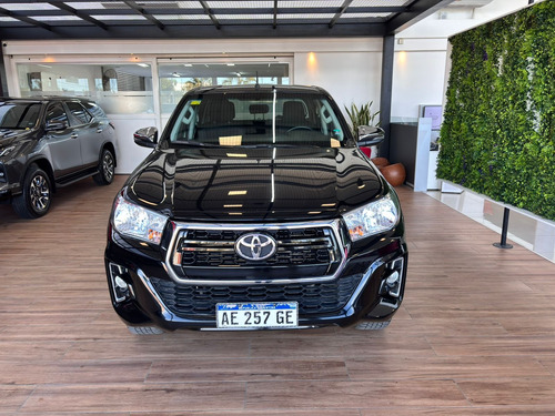 Toyota Hilux Pick-Up 2.8 Cd Srv 177cv 4x4 At