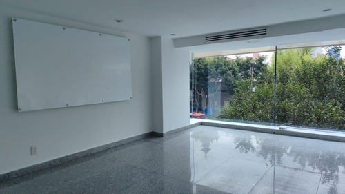Oficina Acondicionada En Renta 147 M2. Col. Hipodromo