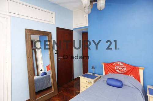 Imagen 28 de 30 de Venta Casa 5 Ambientes Con Cochera Jardin Y Terraza