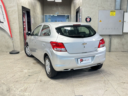 Chevrolet Onix 1.0 MPFI LS 8V FLEX 4P MANUAL