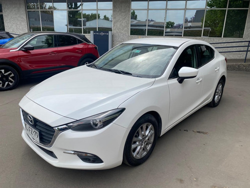 Mazda NEW 3 V