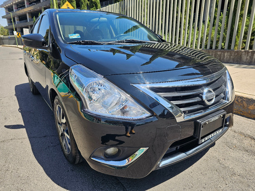 Nissan Versa 1.6 Exclusive Navi At