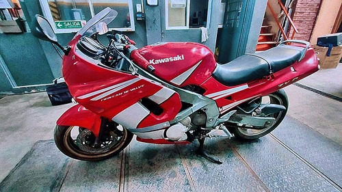 Kawasaki Ninja Zx 600 D2