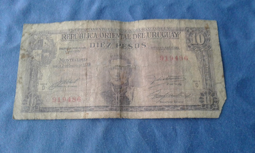 Billete De Uruguay De 10 Pesos Serie D De 1939