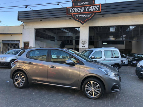 Imagen 5 de 13 de Peugeot 208 2017 1.6 Allure