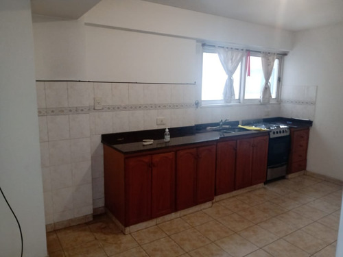 San Martín Centro: Departamento 3 Ambientes