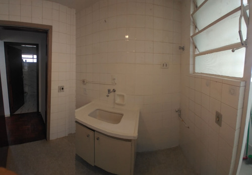 Apartamento 1 Dormitorio No Centro | 1 Vaga De Garagem | Rua Tamandare | Liberdade São Joaquim | Otima Localização Iptu E Condominio Valores Baixos