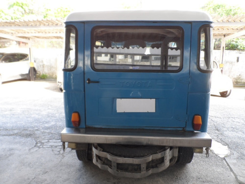 Imagem 5 de 15 de Toyota Bandeirante 1981 4 X 4 Diesel, Teto Rígido, Excelente