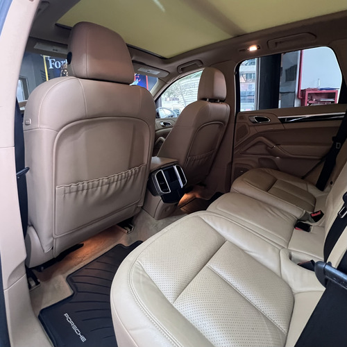 Porsche Cayenne Full Equipo