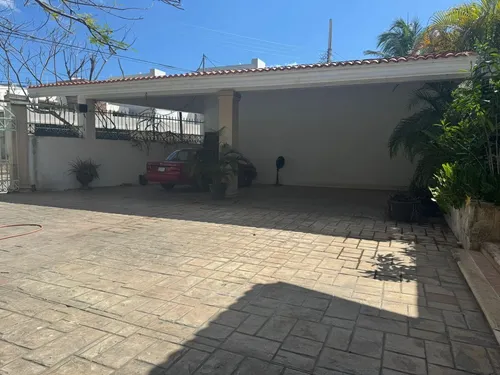 Casa En Renta Con Amplio Terreno En Benito Juarez Norte Merida