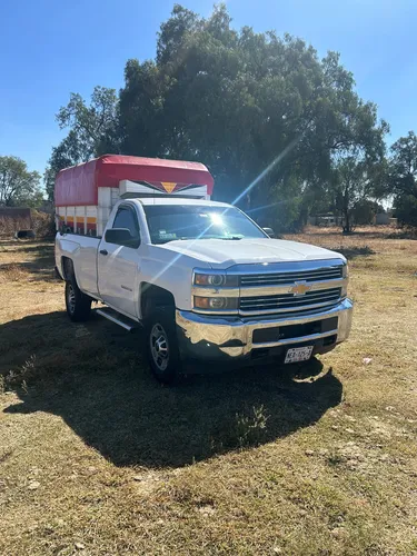 Chevrolet Silverado 2500hd