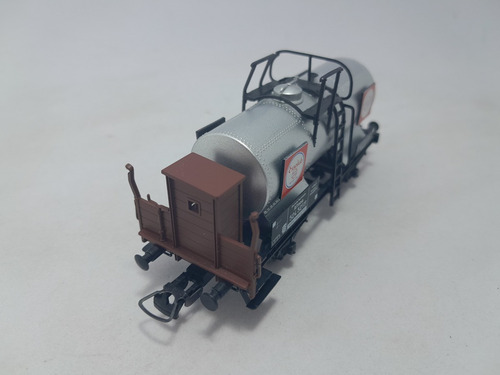 Imagen 5 de 10 de Nico Vagon Tanque Antiguo Essolub Standard Roco H0 (vmr 22)