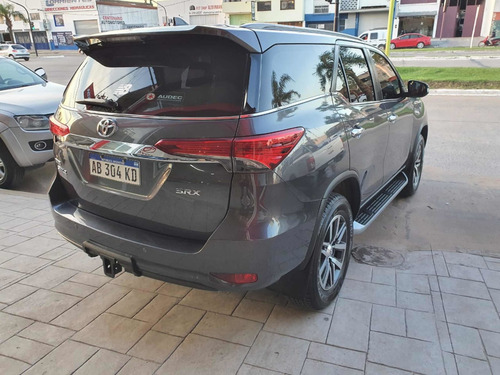 Toyota Sw4 2.8 Srx 177cv 4x4 7as At 2017