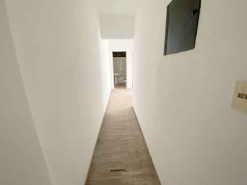 Imagen 7 de 10 de Venta Apartamento Con 6 Dormitorios En Cordã³n