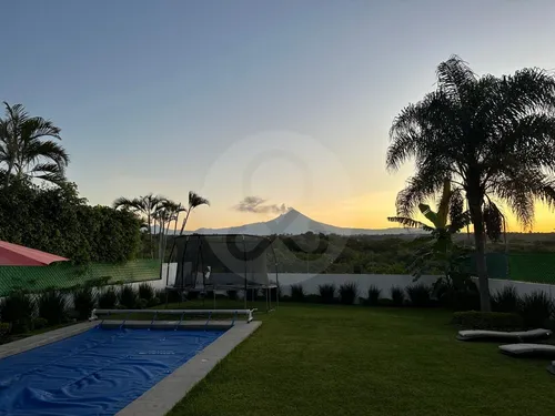 Casa En Venta En Fraccionamiento Lomas De Cocoyoc