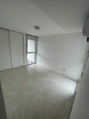 Venta Departamento De Tres Dormitorios Con Balcón En Jardines De La Estanzuela