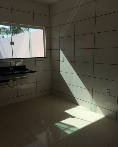 Imagem 10 de 11 de Casa Duplex Com 80m², Muito Bem Localizada, Com Fino Acabamento, No Bairro Jardim Bela Vista, Composta De 2 Quartos Sendo 1 Suíte Com Closet. - 332 - 32565109