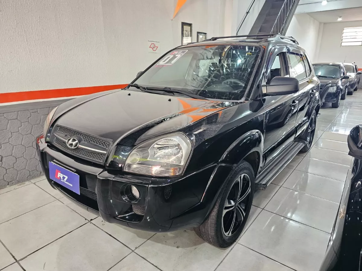 Hyundai Tucson 2.0 Gl 4x2 Aut. 5p