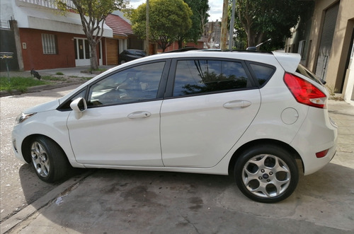 Ford Fiesta 1.6 Max One Edge Plus 2011