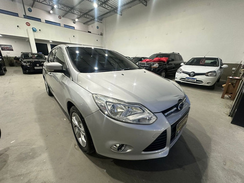 Ford Focus 1.6 S 16V Flex 4P Manual