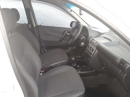 Chevrolet Corsa 1.0 Mpfi Classic 8v Gasolina 4p Manual