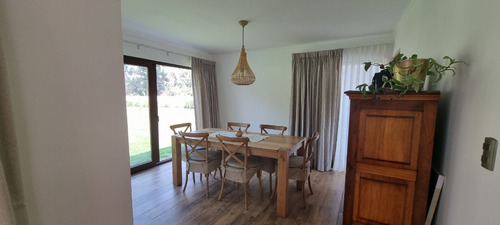 Casa En Condominio Nueva / 4 D 3 B 240 M2.