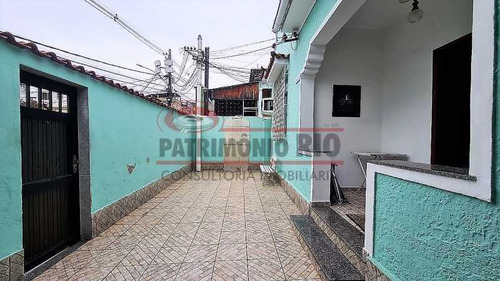 Imagem 1 de 15 de Casa Linear, 3 Quartos, 3 Vagas, Quintal, Próximo A Praça 13 - Cordovil - Paca30589