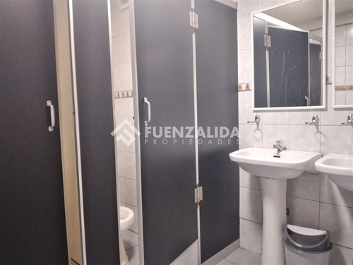 Local Comercial En Venta, 2 Priv. 1 P. Libre, Las Condes