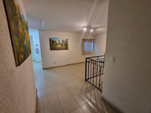Ubicadisimas Y Excelentes Oficinas Y/o Consultorios En Renta En Lindavista