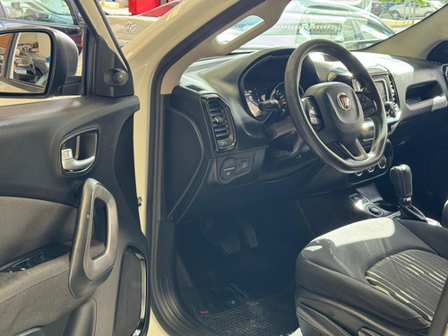 Fiat Toro Toro Freedom 1.8 AT6 4x2 (Flex)