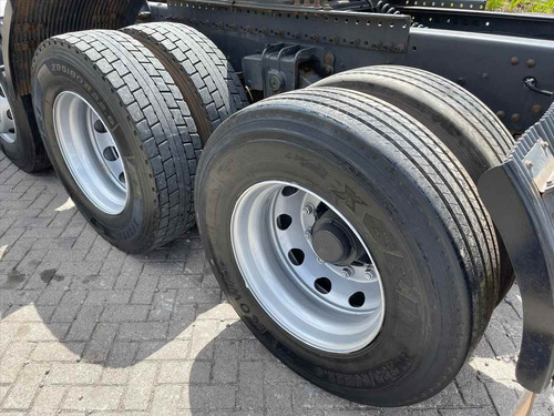 Imagem 10 de 15 de Volvo Fh 460 8x2 2015