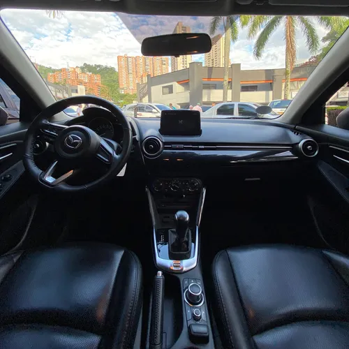 Mazda 2 1.5 Touring