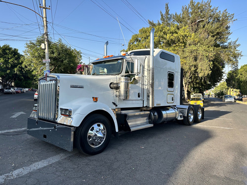2016 Kenworth W900 Studio Sleeper Motor Cummins Isx15