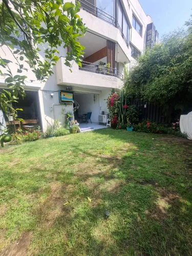 Departamento Primer Piso Jardín 2d + Servicio