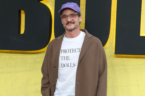 Remera Protect The Dolls