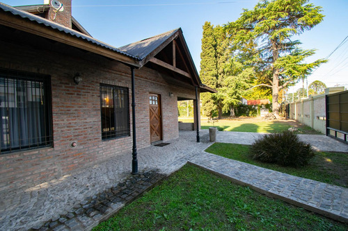 Casa En Venta En Sourigues