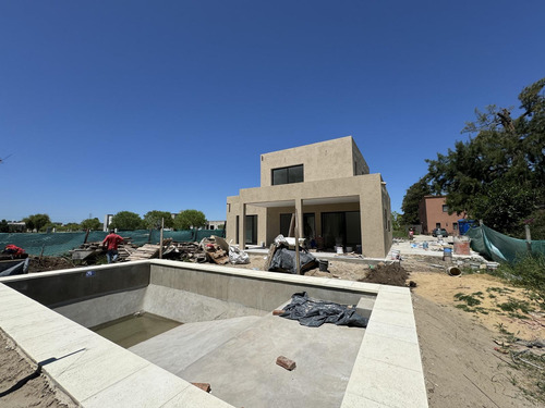 Venta Casa Barrio Privado El Ensueño En Ing. Maschwitz - Escobar